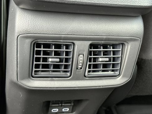 New 2025 Toyota RAV4 XLE image 15