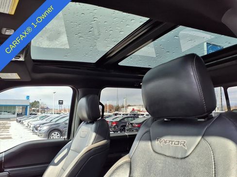 Used 2018 Ford F150 Raptor w/ Equipment Group 802A Luxury image 21