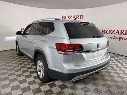 Used 2019 Volkswagen Atlas SE w/ Towing Package image 6