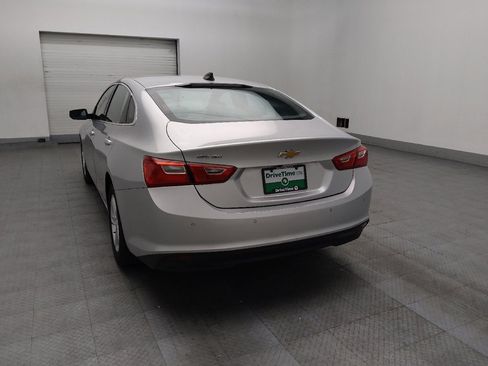 Used 2020 Chevrolet Malibu LS w/ Driver Confidence Package II FWD image 5