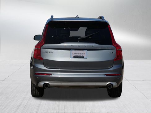 Used 2018 Volvo XC90 T5 Momentum w/ Convenience Package image 4