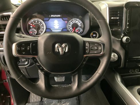 Used 2025 RAM 1500 Laramie AWD/4WD image 16