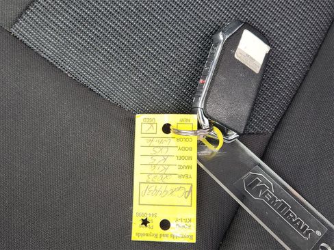 Used 2023 Kia K5 LXS image 32