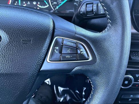 Used 2022 Ford EcoSport SES image 18