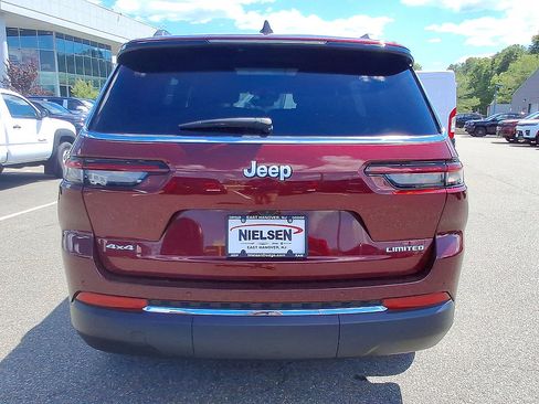 Used 2024 Jeep Grand Cherokee L Limited AWD/4WD image 29