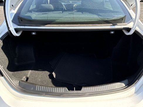 Certified 2020 Chevrolet Malibu LS image 18