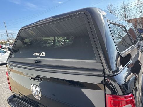 Used 2022 RAM 2500 Laramie AWD/4WD image 3