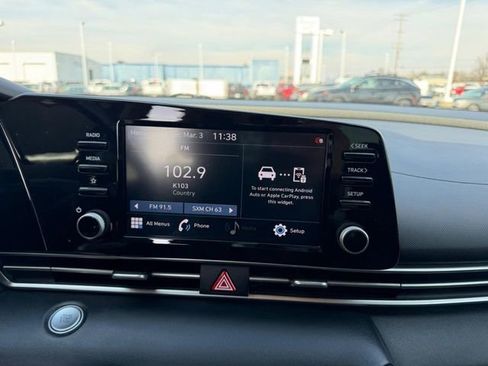 Used 2022 Hyundai Elantra SEL w/ Convenience Package image 12