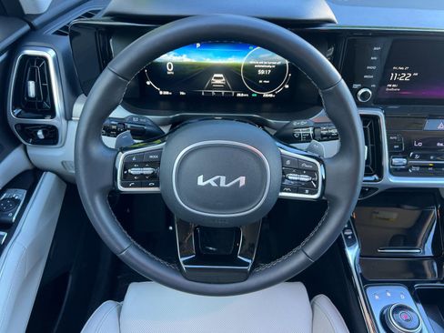 Certified 2023 Kia Sorento SX Prestige image 14