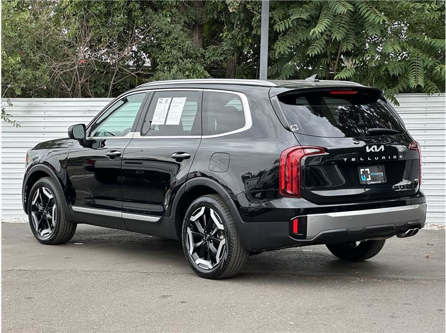 Used 2025 Kia Telluride S AWD/4WD image 12