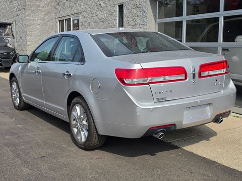 Used 2012 Lincoln MKZ FWD image 5