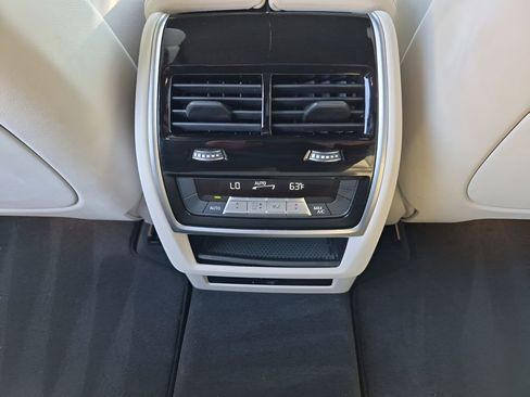 Used 2020 BMW X5 sDrive40i w/ Premium Package image 21