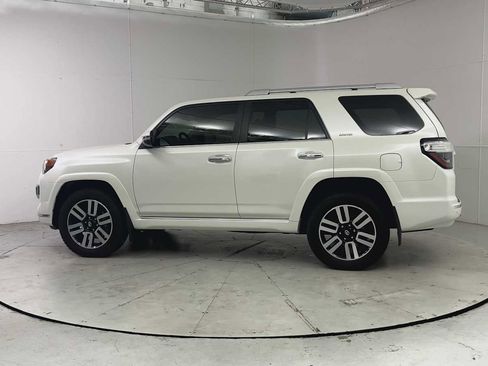 Used 2023 Toyota 4Runner Limited AWD/4WD image 4