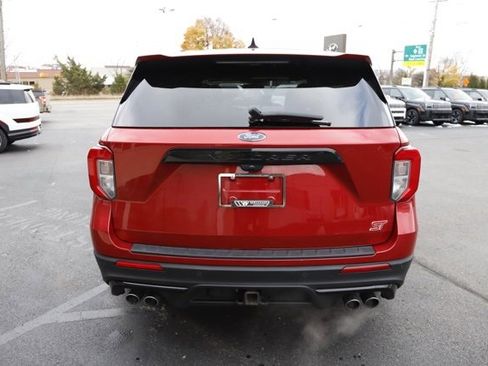 Used 2021 Ford Explorer ST w/ Equipment Group 401A image 4