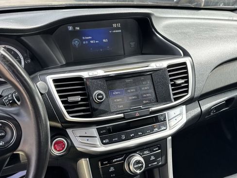 Used 2013 Honda Accord EX-L image 17