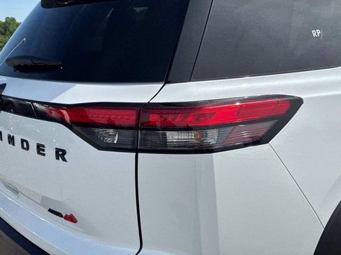 New 2026 Nissan Pathfinder Rock Creek AWD/4WD image 12