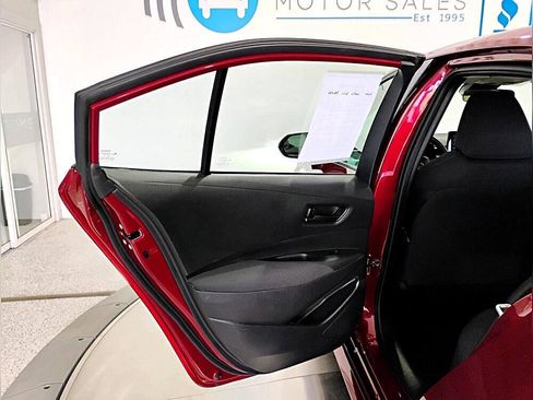 Used 2022 Toyota Corolla LE image 58