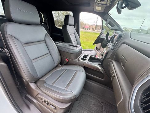 Used 2021 GMC Sierra 1500 Denali w/ Driver Alert Package II image 16