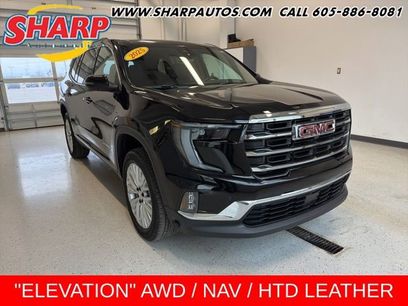 Used 2025 GMC Acadia Elevation w/ Elevation Premium Package