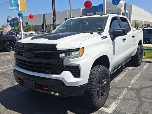 Used 2023 Chevrolet Silverado 1500 LT Trail Boss AWD/4WD image 1