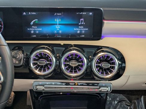 Certified 2022 Mercedes-Benz CLA 250 image 14