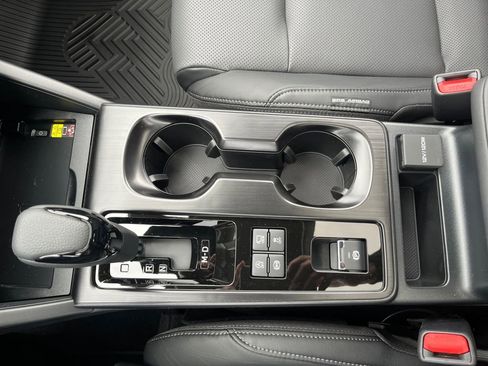 New 2026 Subaru Outback Touring XT AWD/4WD image 22