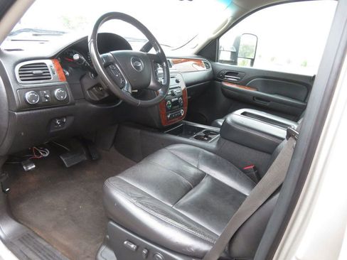 Used 2008 Chevrolet Silverado 2500 LTZ w/ Safety Package image 20