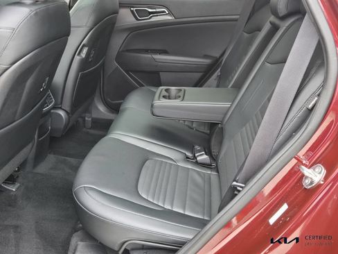 Certified 2024 Kia Sportage SX FWD image 11