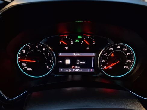 Used 2023 Chevrolet Equinox Premier image 21