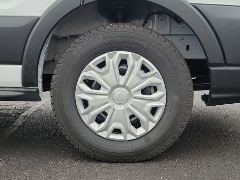 New 2026 Ford Transit 250 148 Medium Roof image 5