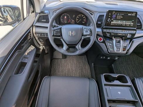 New 2026 Honda Odyssey Elite image 18