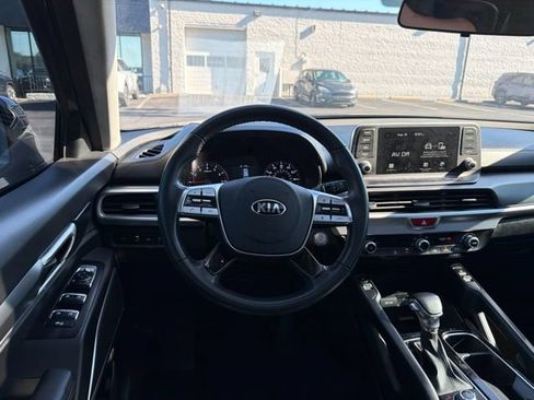 Used 2021 Kia Telluride S AWD/4WD image 12