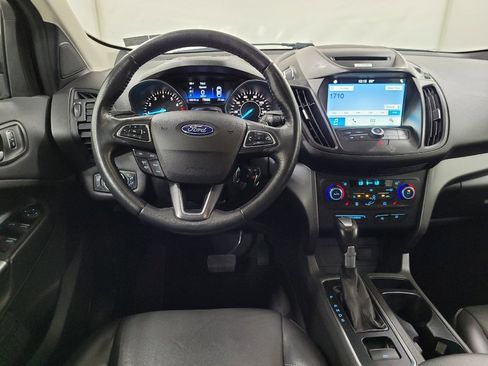 Used 2017 Ford Escape SE w/ SE Leather Comfort Package FWD image 22