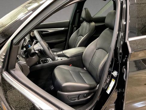 Used 2025 INFINITI QX50 Luxe AWD/4WD image 21