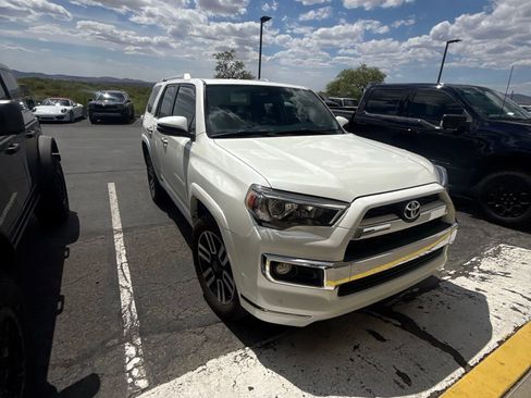 Used 2019 Toyota 4Runner Limited AWD/4WD image 3