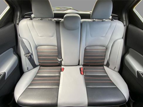 Used 2024 Nissan Kicks SR w/ SR Premium Package FWD image 14