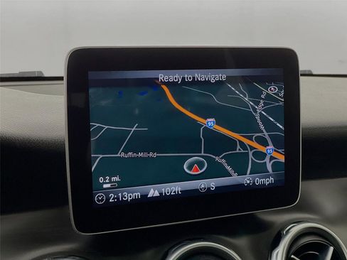 Used 2018 Mercedes-Benz GLA 250 4MATIC image 17