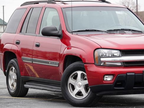 Used 2002 Chevrolet TrailBlazer LT w/ Preferred Equipment Group AWD/4WD image 51