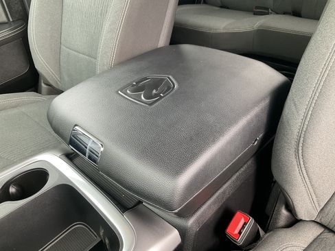 Used 2024 RAM 1500 Warlock AWD/4WD image 20