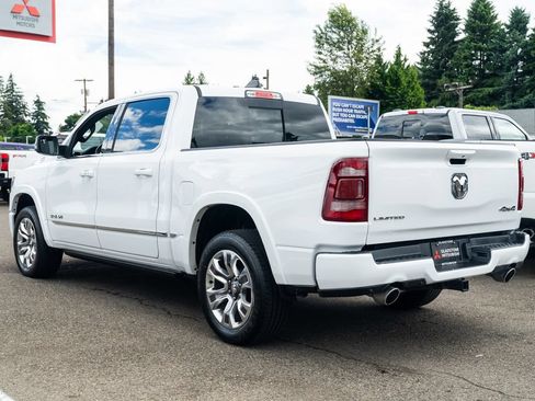 Used 2023 RAM 1500 Limited w/ Body Color Bumper Group AWD/4WD image 3