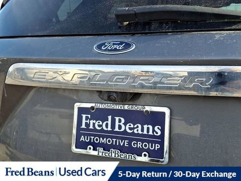 Certified 2022 Ford Explorer XLT w/ Equipment Group 202A image 32