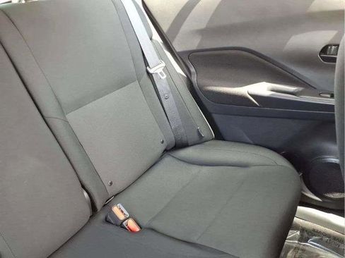 Certified 2025 Nissan Kicks Play S image 19