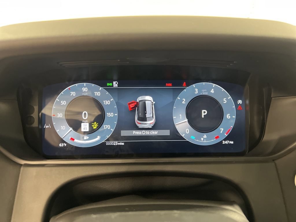 Certified 2026 Land Rover Range Rover Velar Dynamic SE AWD/4WD image 15