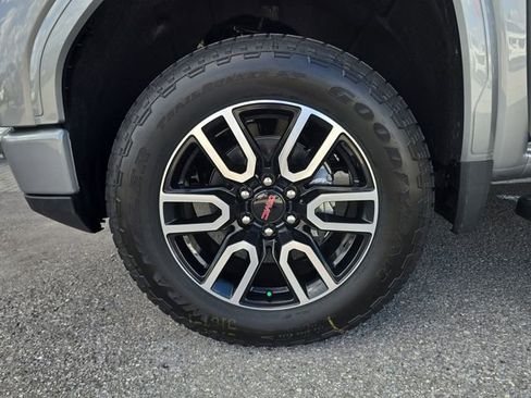 New 2026 GMC Sierra 1500 AT4 w/ AT4 Premium Package AWD/4WD image 30