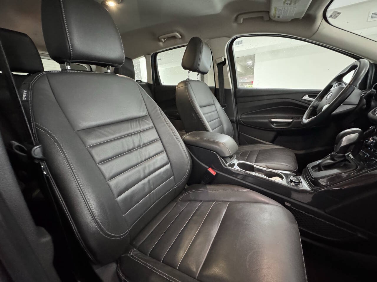 Used 2015 Ford Escape Titanium w/ Equipment Group 301A AWD/4WD image 26