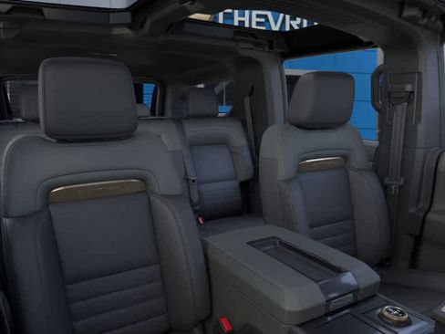 New 2025 GMC Hummer EV 3X w/ LPO, Dark Essentials Package AWD/4WD image 35