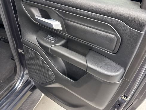 Used 2019 RAM 1500 Tradesman AWD/4WD image 38