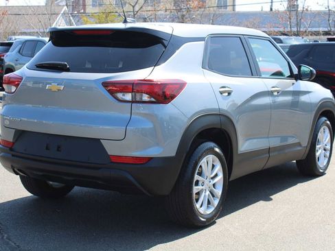 Used 2024 Chevrolet TrailBlazer LS w/ LS Convenience Package image 7
