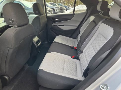 Used 2022 Chevrolet Equinox LT image 16