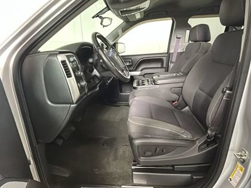 Used 2015 Chevrolet Silverado 1500 LT w/ LT Convenience Package AWD/4WD image 11